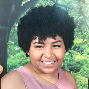 Meet your Posher, Elena